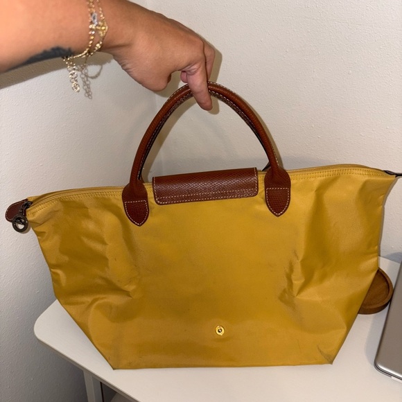 Long champ Yellow Tote Bag - Picture 2 of 10